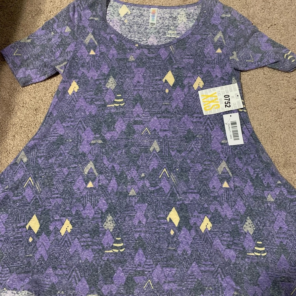 Lularoe shirt